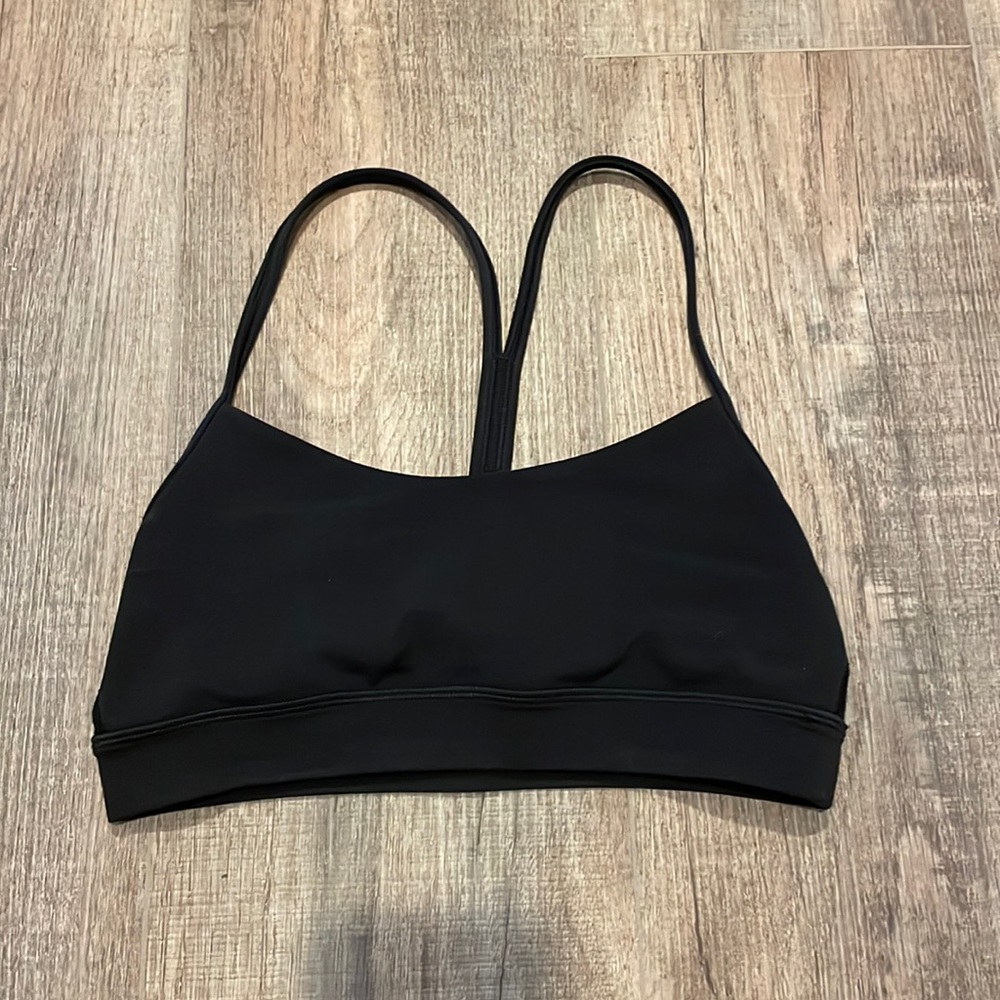 Lululemon Yoga Flow Y Bra